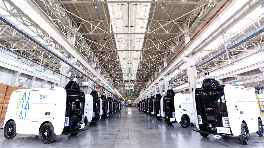 Alibaba’s research arm to expand its fleet of driverless vehicles to 10,000 cars over the next three years.