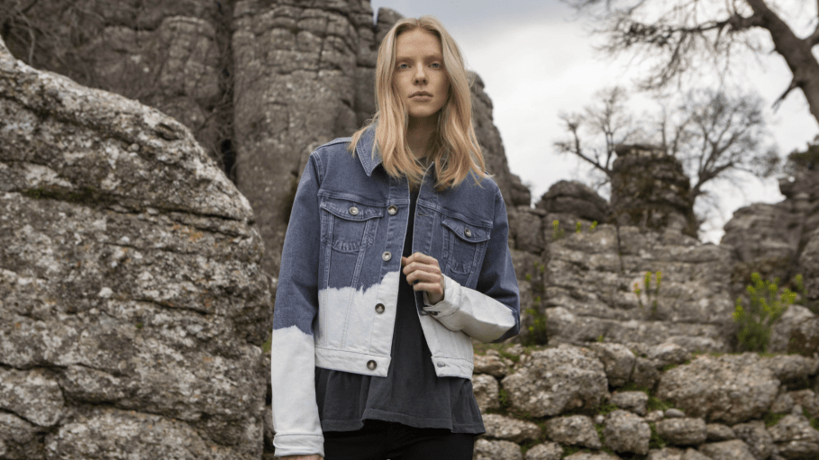 Calik Denim's innovations for Spring/Summer 2023 provide easier sampling, environmentally friendlier fibers and more retro aesthetics.