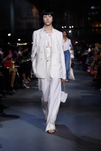 Valentino RTW Spring 2022