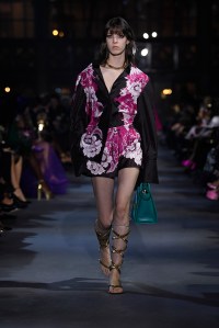 Valentino RTW Spring 2022