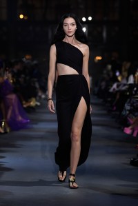 Valentino RTW Spring 2022