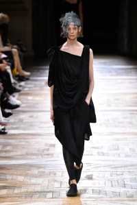 Yohji Yamamoto RTW Spring 2022
