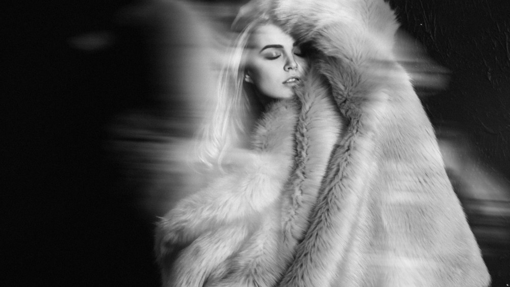 fur coat