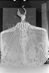 Bob Mackie Fall 1989 Ready To Wear Collection Runway Show