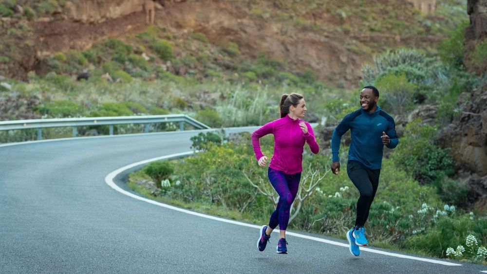 Brooks saw its eighth-straight quarter of revenue growth, while Asics North America grew sales double-digits for the third straight period.