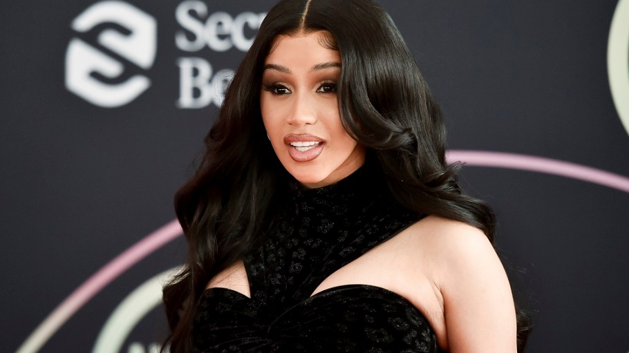 Inditex appointed Marta Ortega Pérez as chairwoman and Óscar García Maceiras as CEO; Playboy named Cardi B creative director in residence.