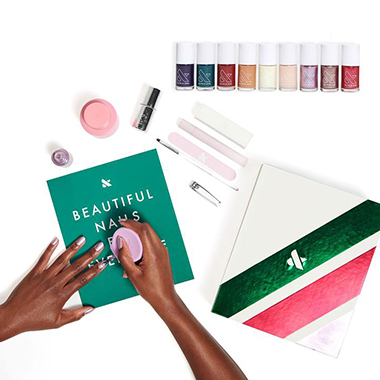 Olive & June The Winter Mani Box​​