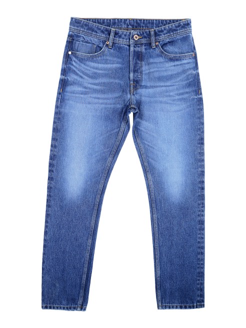 Soorty developed Zero Stone, a stonewashing method that produces vintage-inspired wash effects without pumice stones.