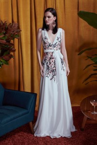 Badgley Mischka Pre-Fall 2022