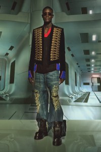 Balmain Pre-Fall 2022
