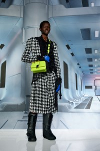 Balmain Pre-Fall 2022