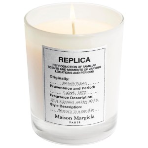 Replica Beach Vibes candle