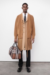 Burberry Pre-Fall 2022
