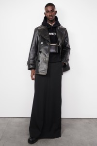 Burberry Pre-Fall 2022