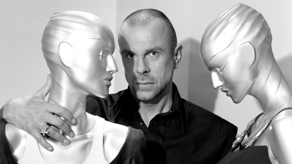 Designer Thierry Mugler poses for portraits in his New York City showroom on November 4, 1998.