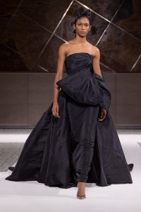 Giambattista Valli Haute Couture Fall 2022