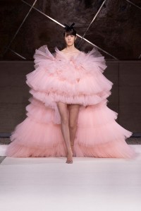 Giambattista Valli Haute Couture Fall 2022