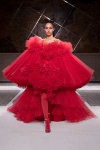 Giambattista Valli Haute Couture Fall 2022