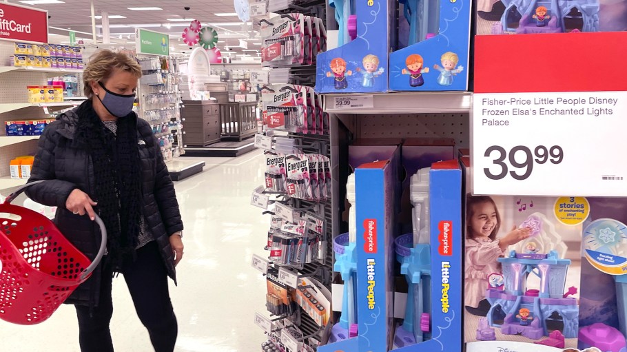 In the wake of a holiday season that saw retail sales jump 8.5 percent year over year, Mastercard SpendingPulse revealed that sales during the full month of December 2021 jumped 6.9 percent from the prior year when excluding auto and gas sales.