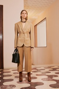 Stella McCartney Pre-Fall 2022