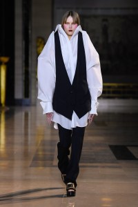 Viktor & Rolf Couture Spring 2022