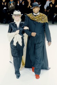 Andr Leon Talley walks the runway of the Yohji Yamamoto spring 1999 ready to wear collection on October 18, 1998 in Paris, France