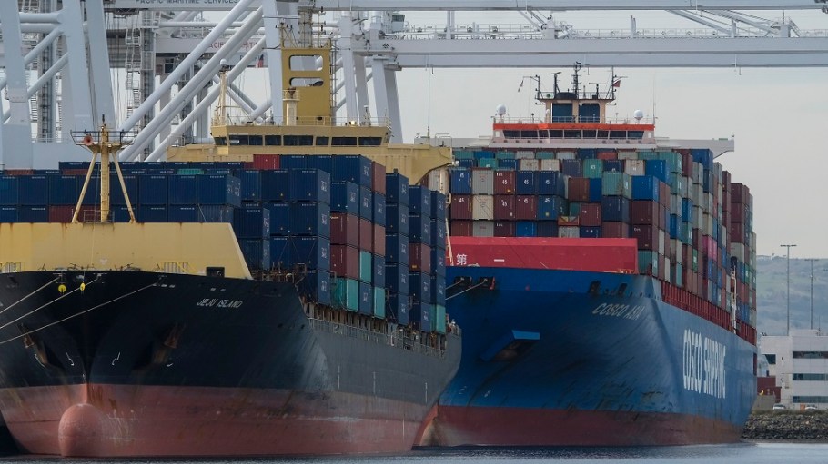 Containers are now moving in and out of China at record speeds, but port congestion in Europe and the U.S. hinders the return of boxes.