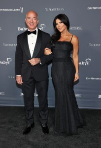 WEST HOLLYWOOD, CALIFORNIA - NOVEMBER 13: (L-R) Jeff Bezos and Lauren Sanchez attend the Baby2Baby 10-Year Gala presented by Paul Mitchell on November 13, 2021 in West Hollywood, California. (Photo by Amy Sussman/Getty Images for Baby2Baby)