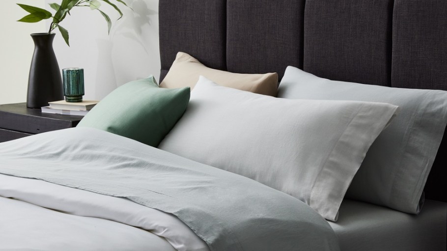 Home goods manufacturer Malouf will be introducing a new sheet set, the Linen-Weave Cotton Sheets at the Las Vegas Market on Jan. 23.