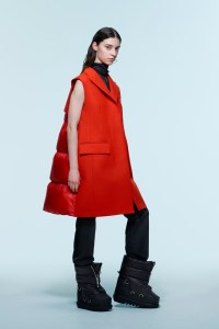 Sacai Pre-Fall 2022