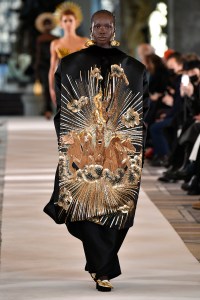 Schiaparelli Couture Spring 2022