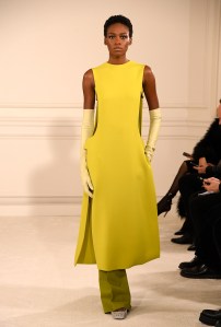 Valentino Couture Spring 2022