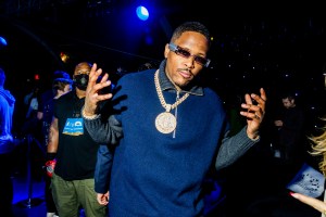 YG