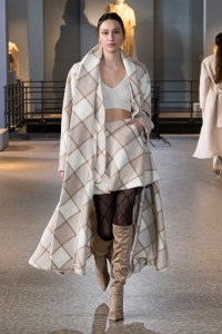 Laura Biagiotti RTW Fall 2022