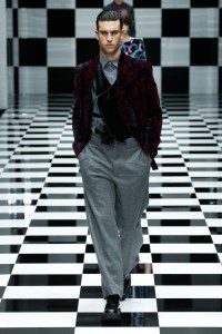 Emporio Armani RTW Fall 2022