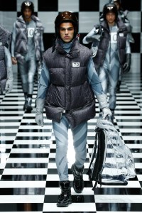 Emporio Armani RTW Fall 2022