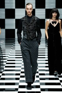 Emporio Armani RTW Fall 2022