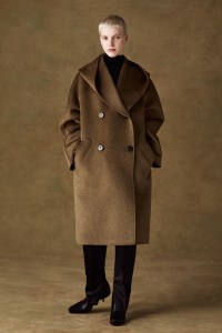 Max Mara Atelier RTW Fall 2022