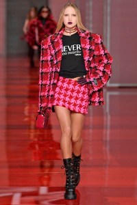 Versace RTW Fall 2022