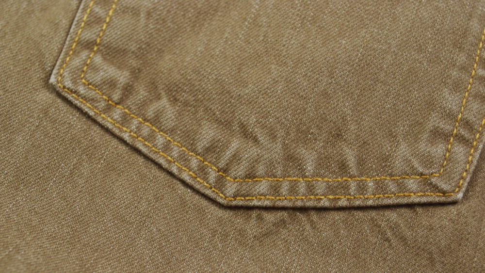 The natural FABRICAST™ collection features minimally processed fabrics that are undyed -- displaying the pure color of cotton -- while also utilizing processes that decrease time, water, energy, and chemical usage.