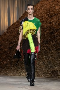 Alexander McQueen RTW Fall 2022