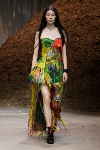 Alexander McQueen RTW Fall 2022