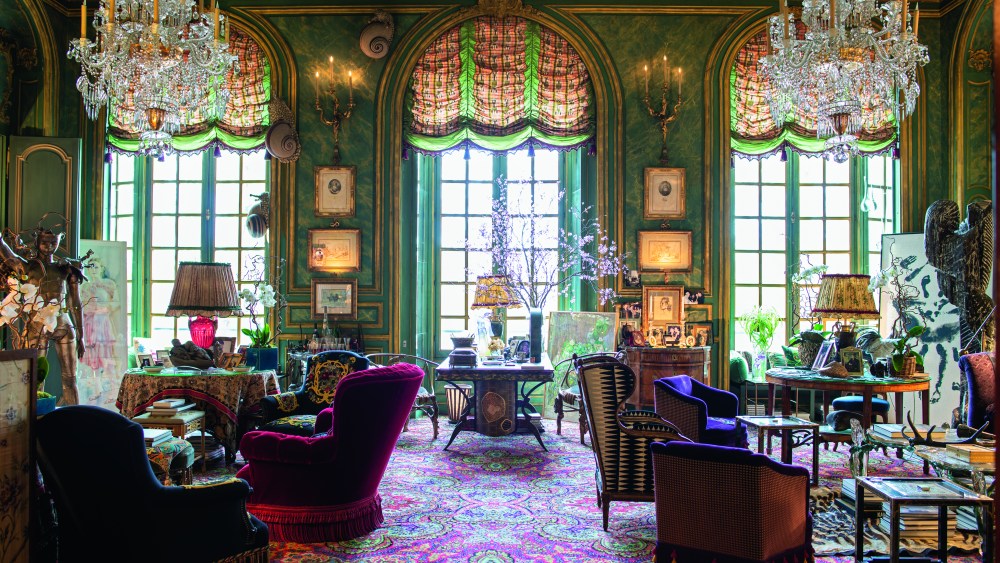 The living room in Paris