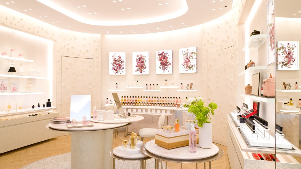 The beauty alcove at Dior’s 30 Montaigne store with art works by Azuma Makoto.