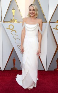 Margot Robbie in Chanel at the 2018 Oscars 