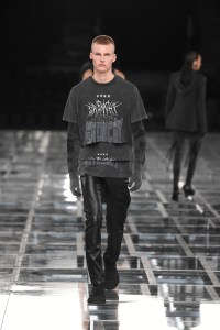 Givenchy RTW Fall 2022