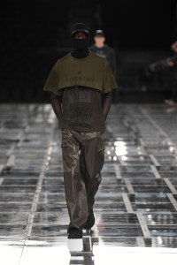 Givenchy RTW Fall 2022