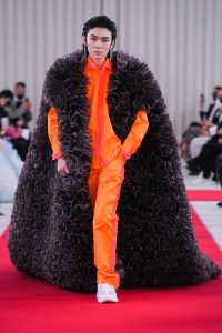 Tomo Koizumi RTW Fall 2022
