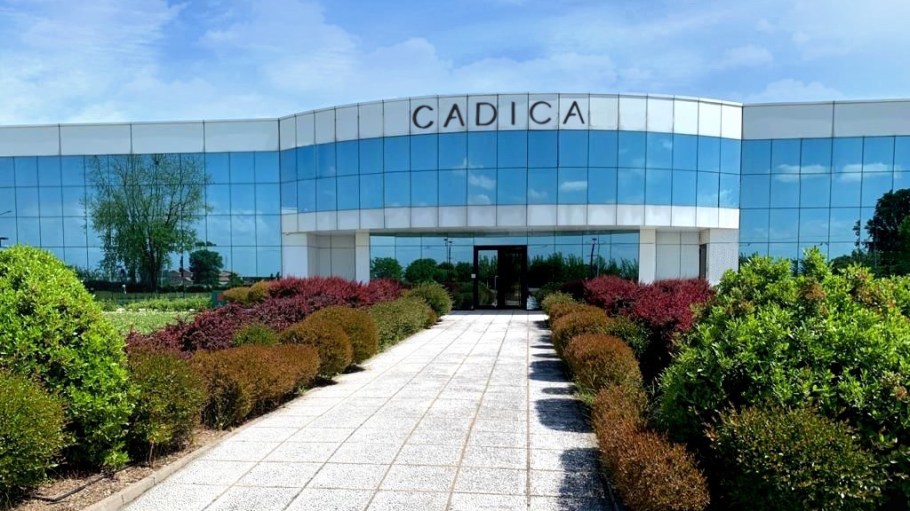 Cadicagroup builds its portfolio by acquiring Varcotex, an Italian fashion trims manufacturer serving the luxury sector.