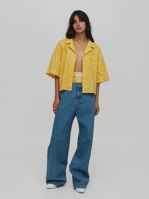 Ukrainian brand Kseniaschnaider is calling for financial support for its employees as the company’s production comes to a halt.